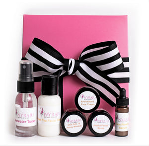 The Natural Skin Care Sample Kit Gift Box